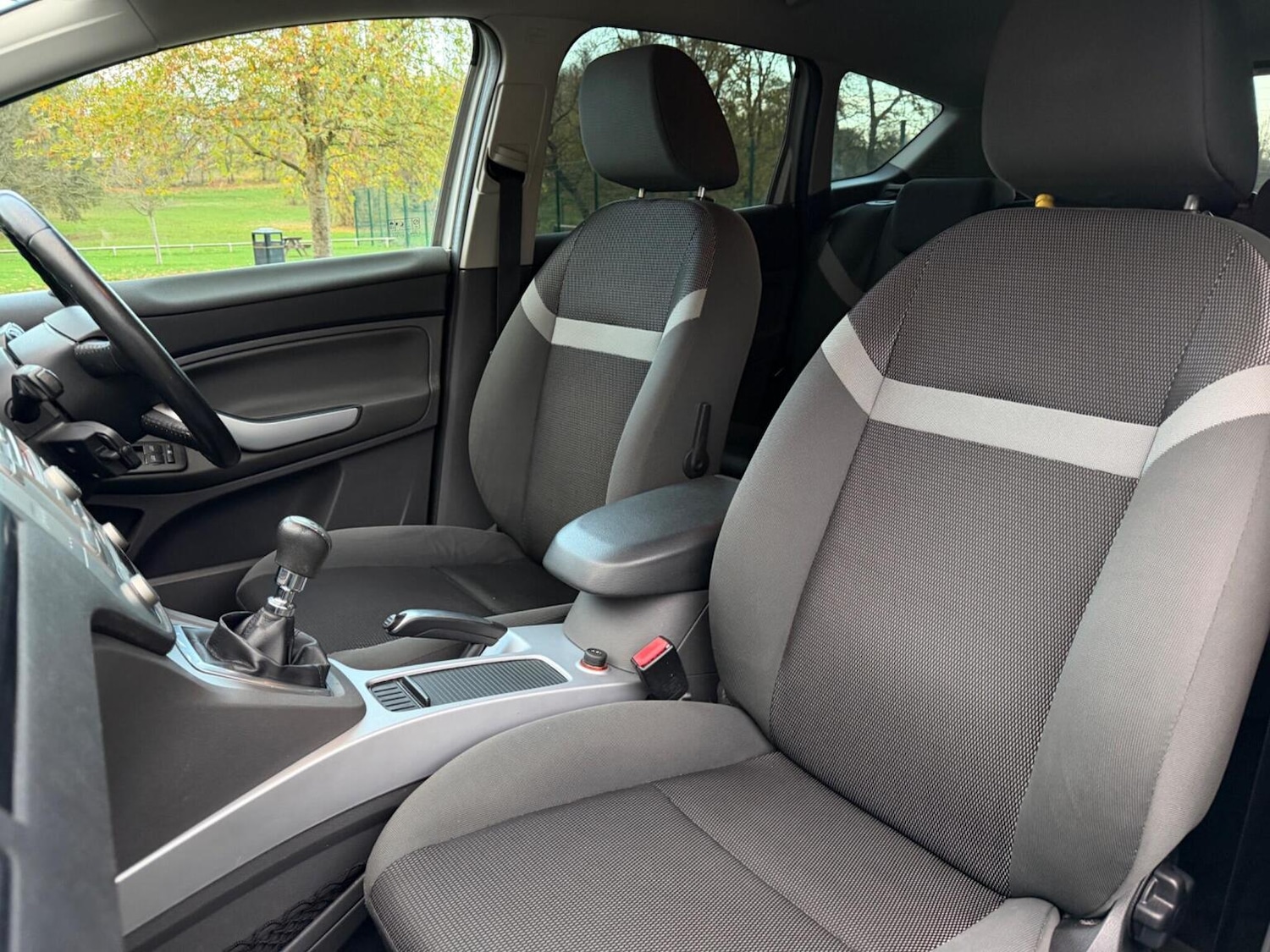 Used Ford Kuga 2011 for sale - 76631611: Photo 27