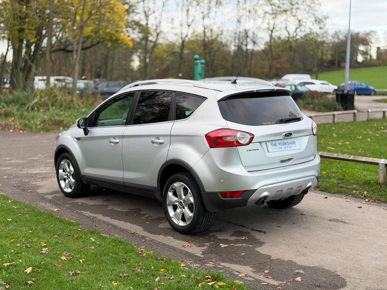 Used Ford Kuga 2011 for sale - 76631611: Photo 6