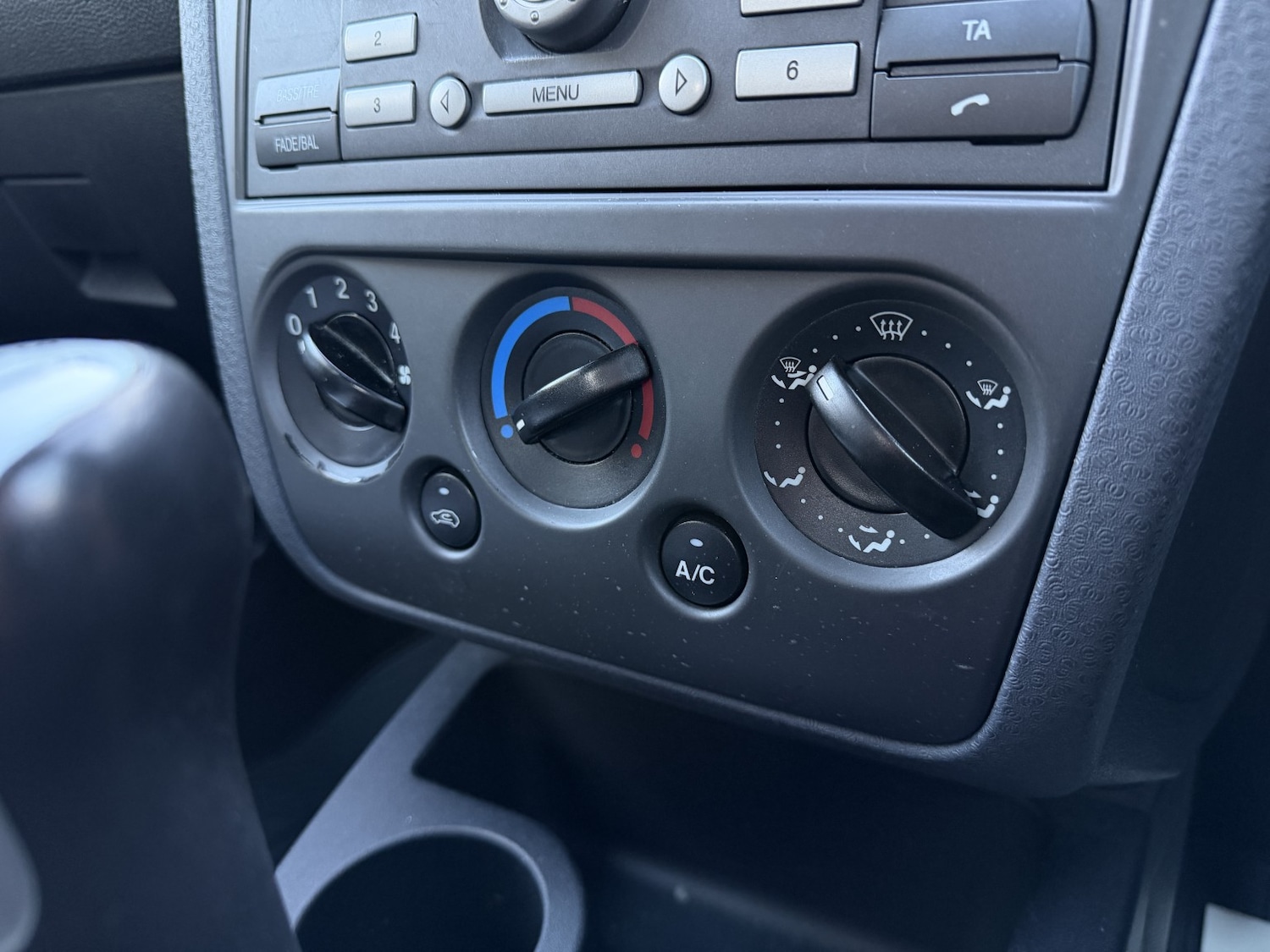 Used Ford Fusion 2010 for sale - 78218033: Photo 27