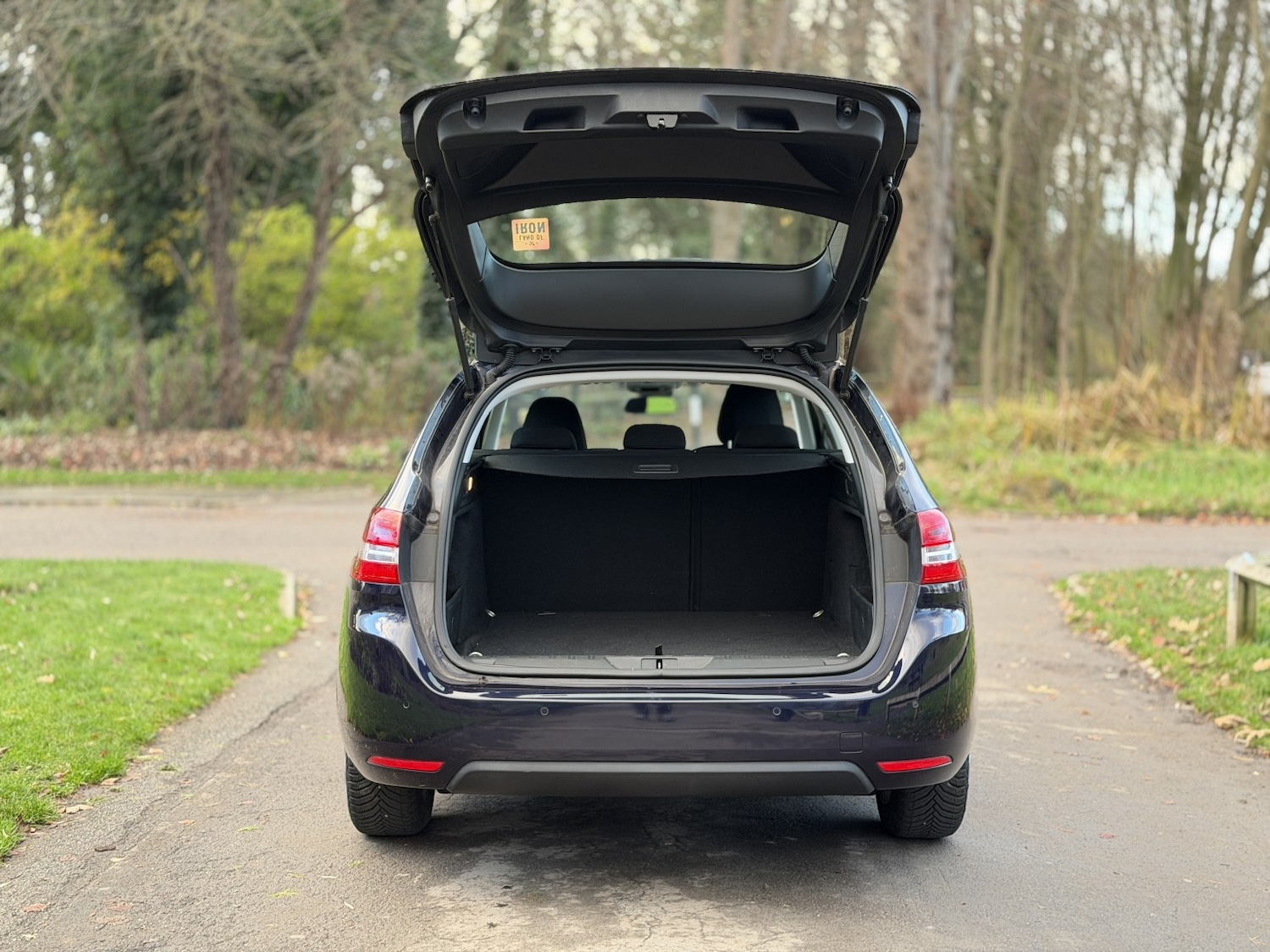 Used Peugeot 308 2016 for sale - 76911008: Photo 11