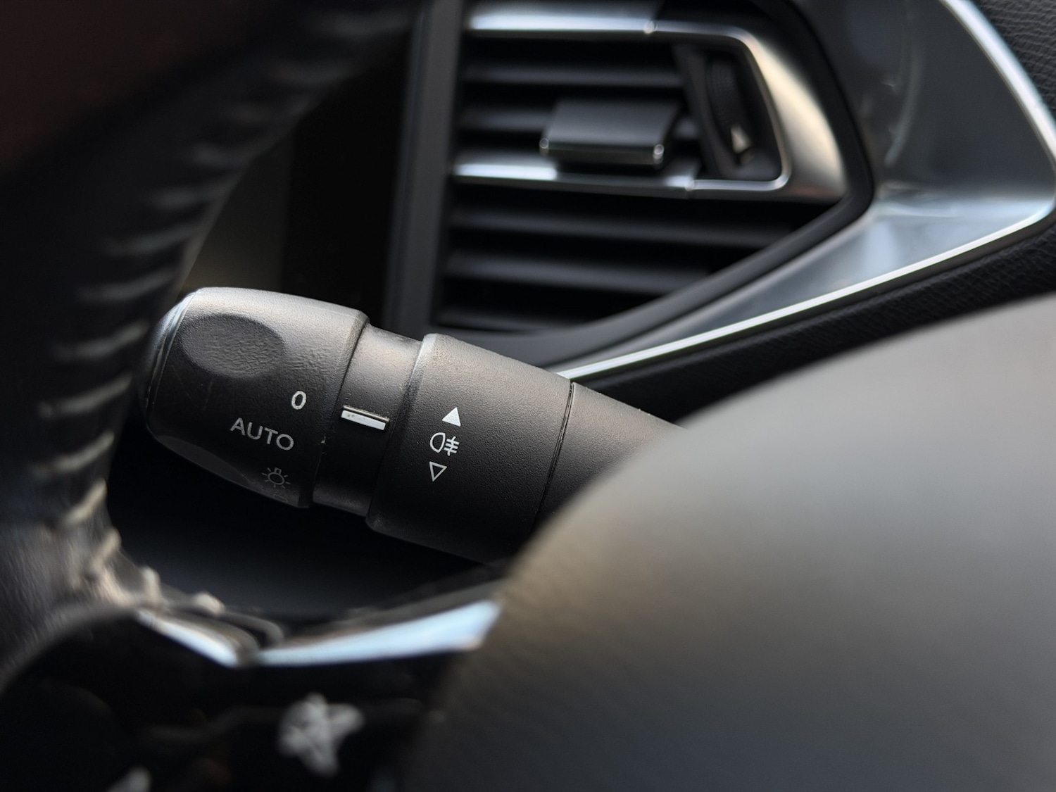 Used Peugeot 308 2016 for sale - 76911008: Photo 33