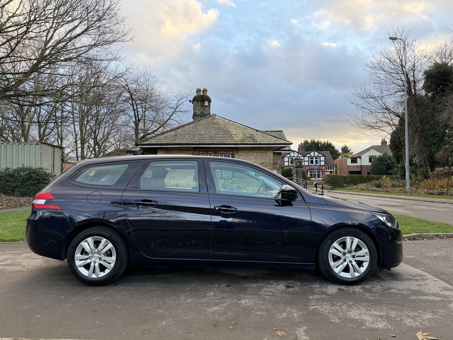 Used Peugeot 308 2016 for sale - 76911008: Photo 7