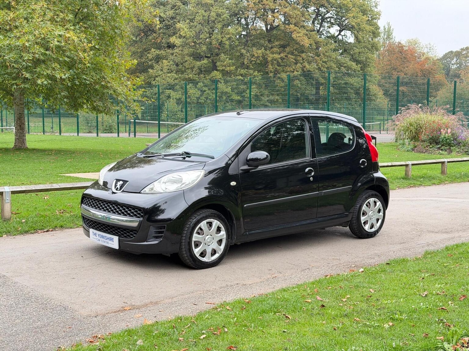 Used Peugeot 107 2010 for sale - 76631607: Photo 5