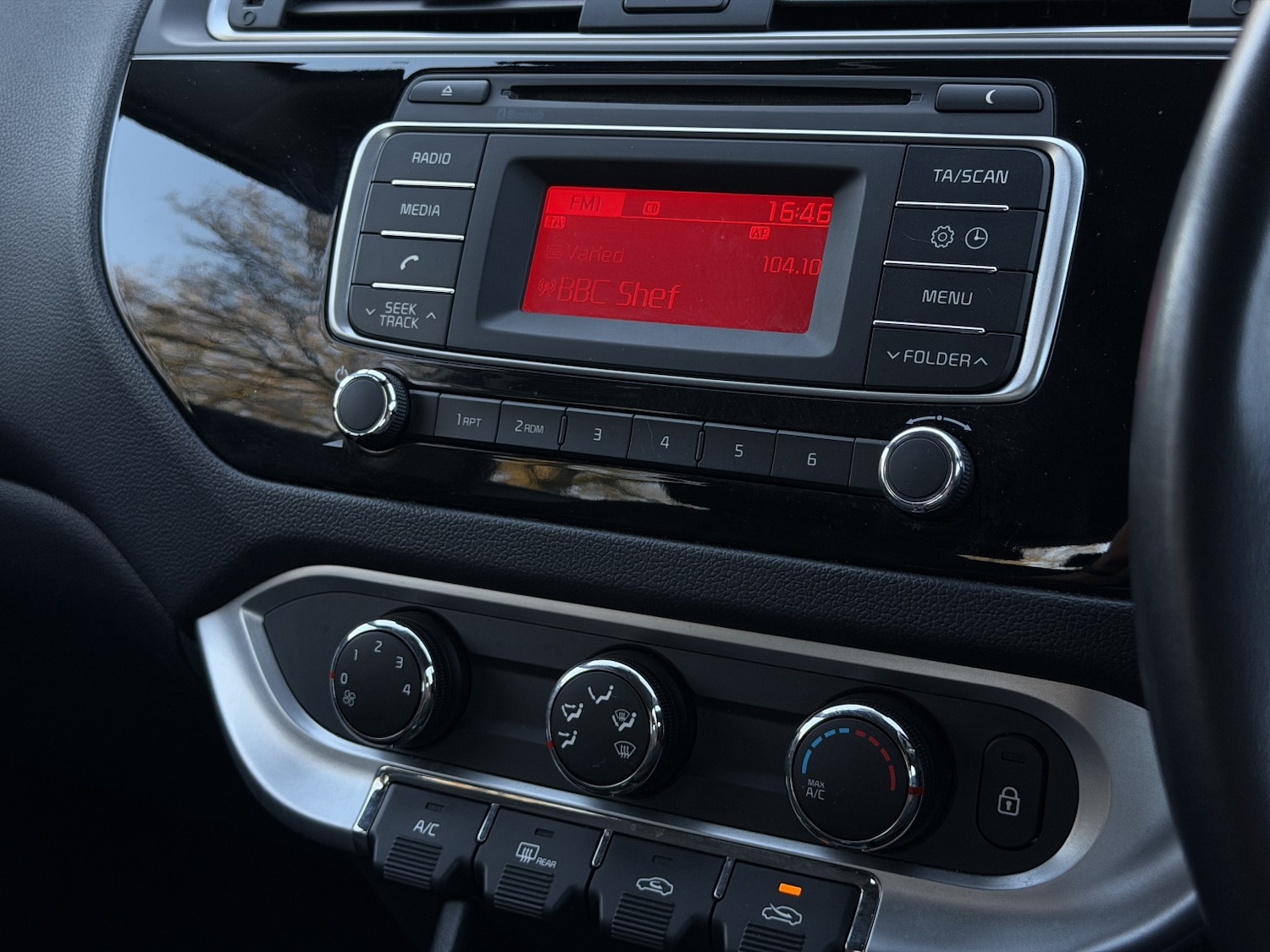 Used Kia Rio 2015 for sale - 77931245: Photo 30