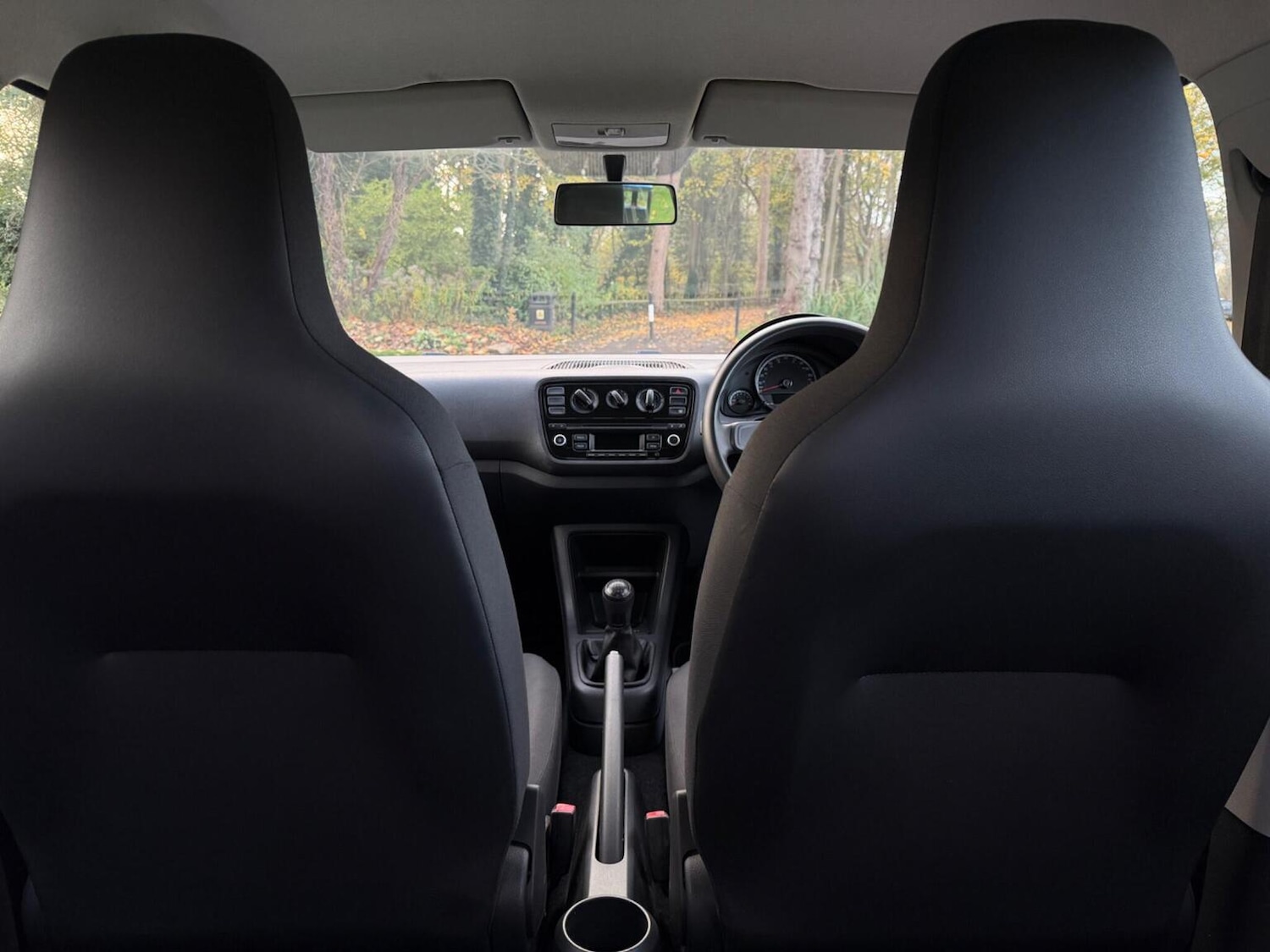 Used Volkswagen up! 2014 for sale - 78048930: Photo 13