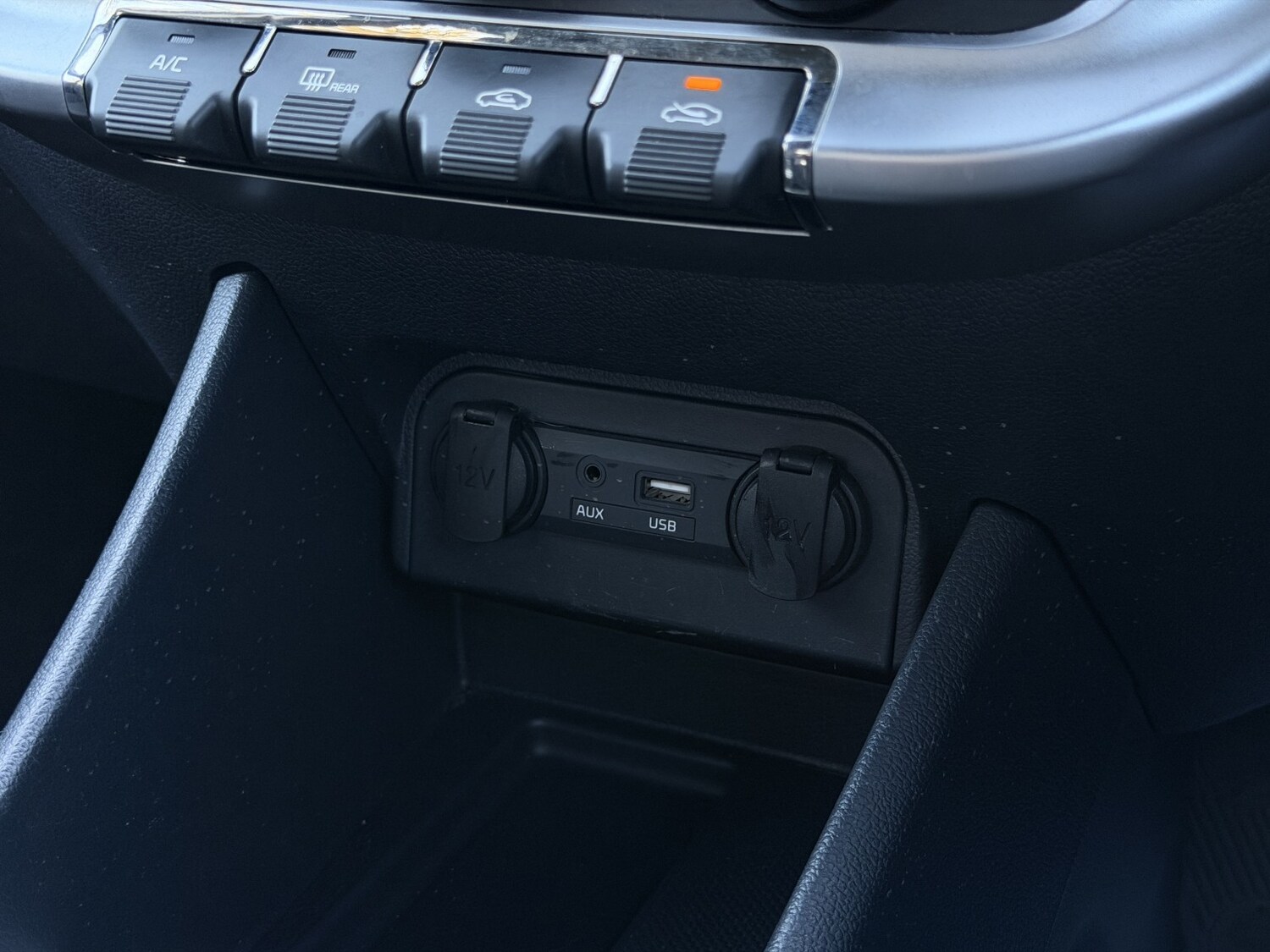 Used Kia Rio 2015 for sale - 78048928: Photo 32