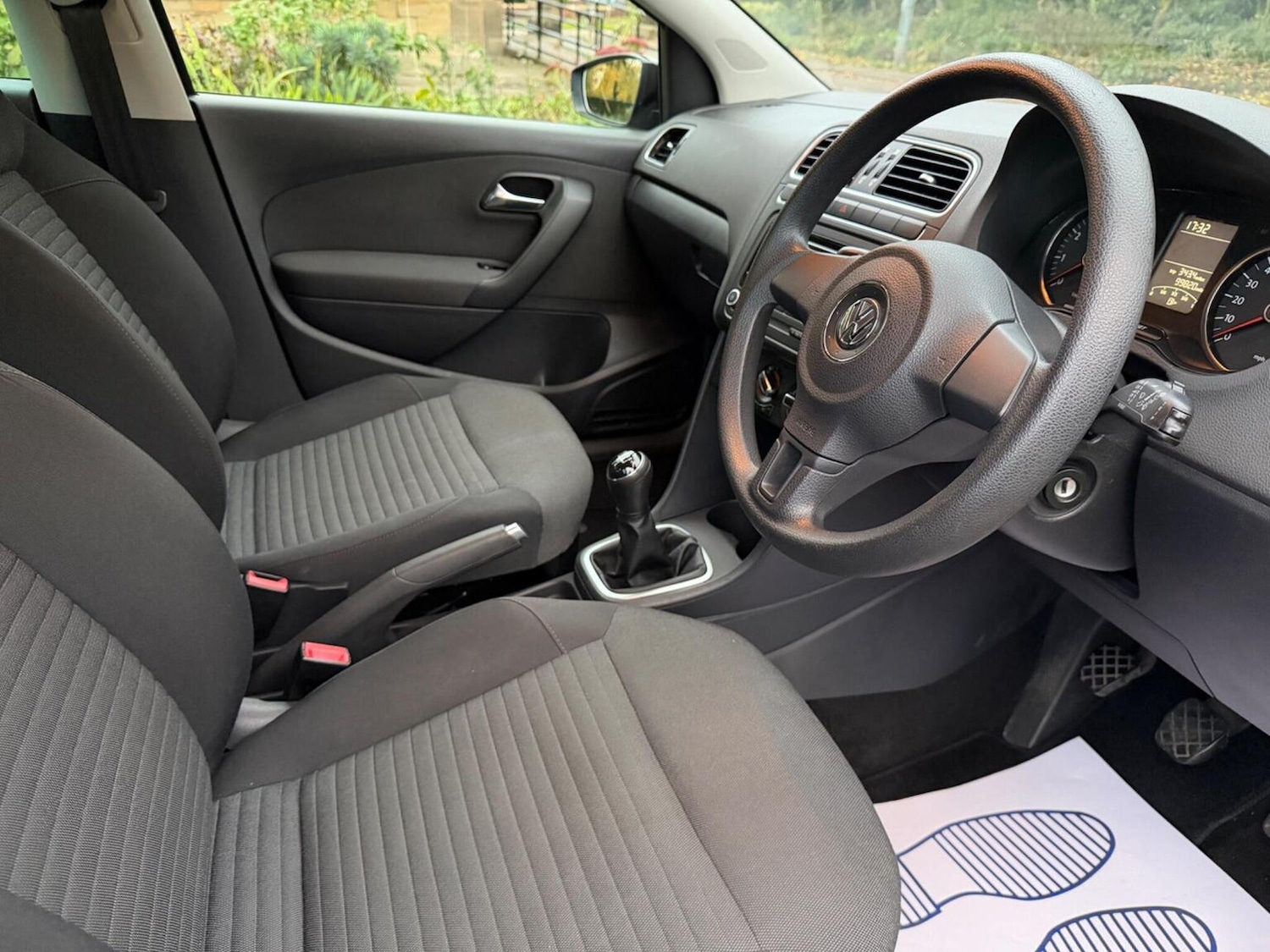 Used Volkswagen Polo 2013 for sale - 76631604: Photo 16