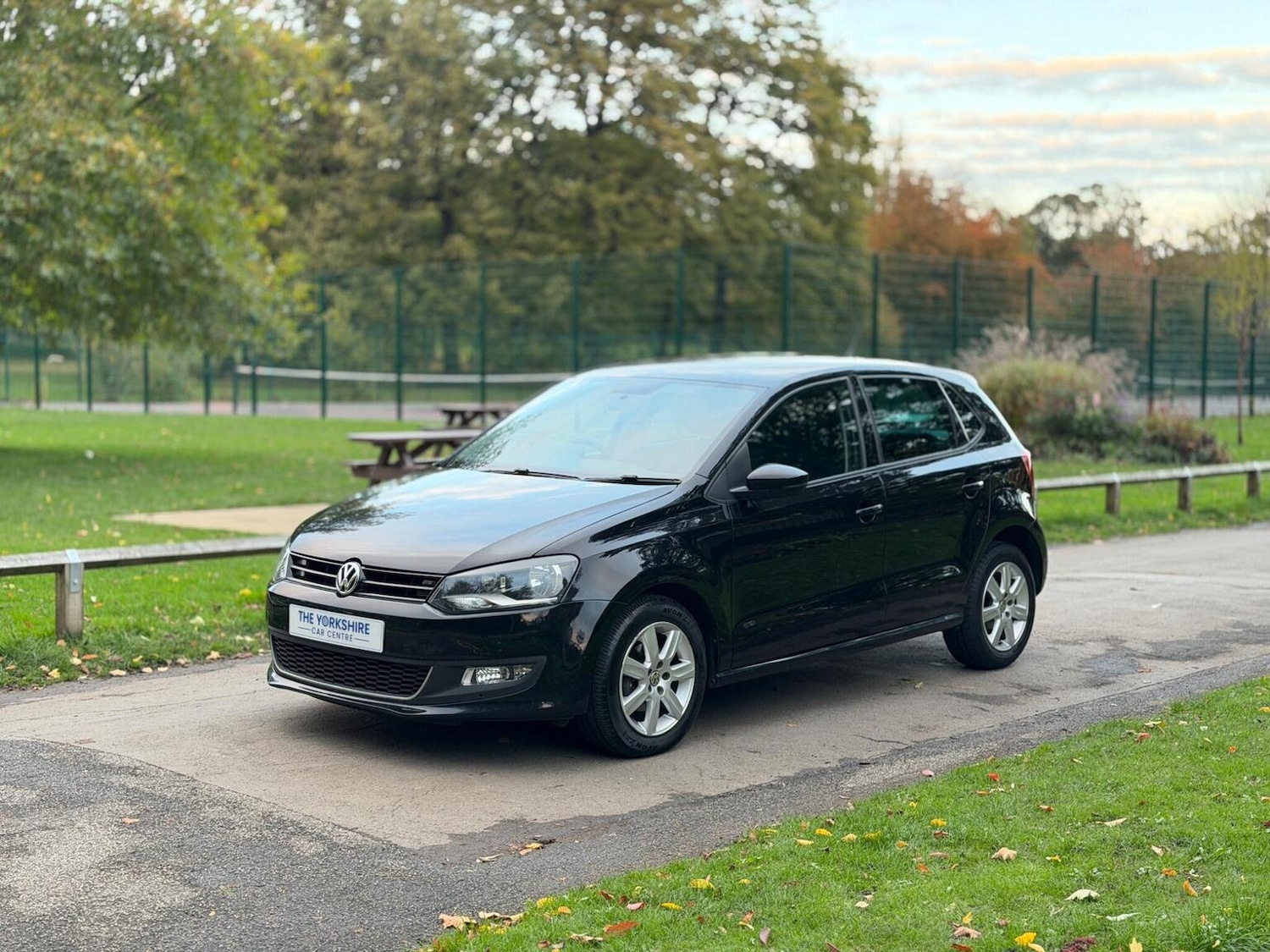 Used Volkswagen Polo 2013 for sale - 76631604: Photo 3