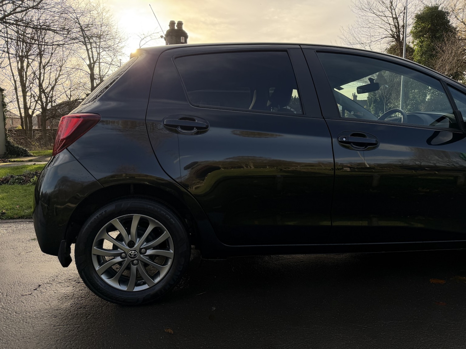 Used Toyota Yaris 2017 for sale - 76863912: Photo 10