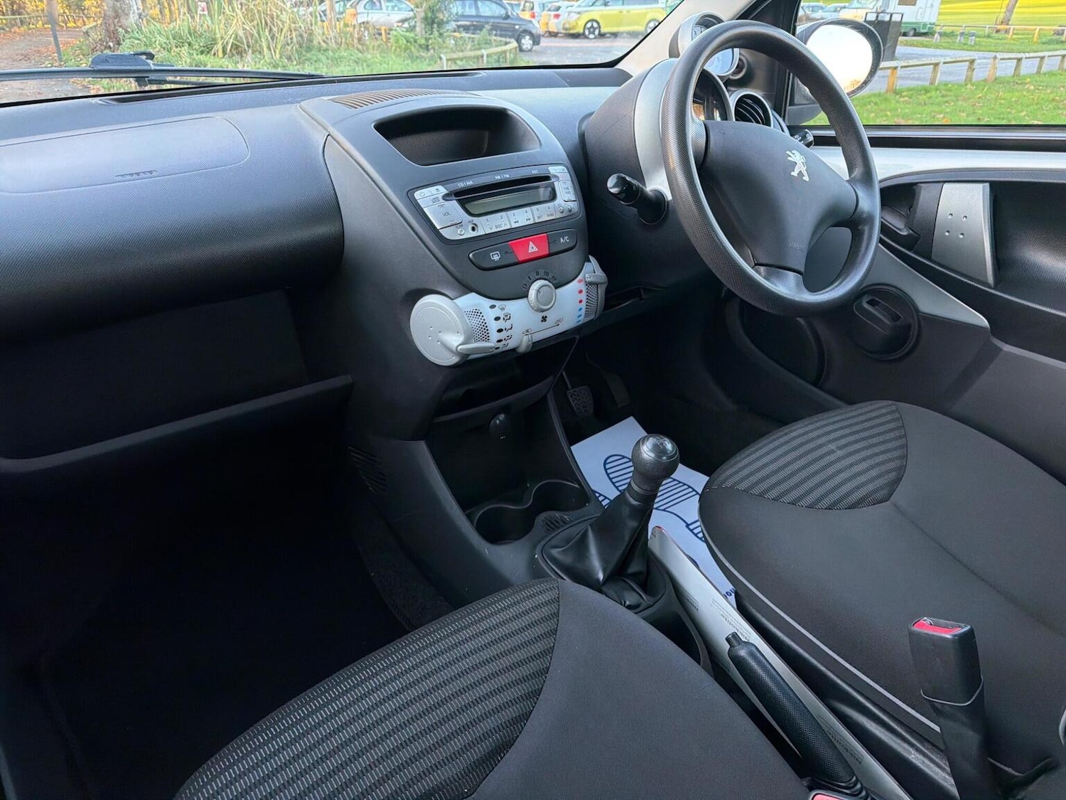 Used Peugeot 107 2014 for sale - 76758859: Photo 12