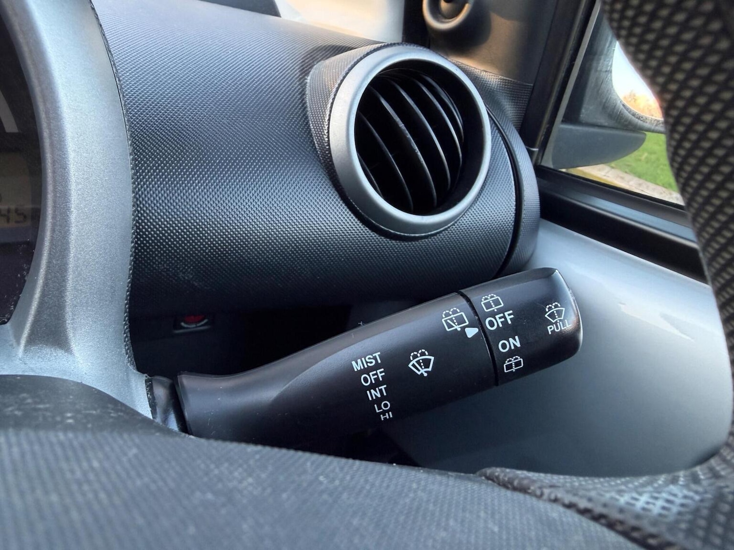 Used Peugeot 107 2014 for sale - 76758859: Photo 22