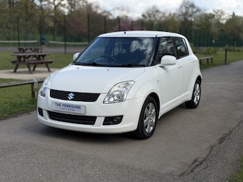 Used Suzuki Swift 2010 for sale - 78228988: Photo
