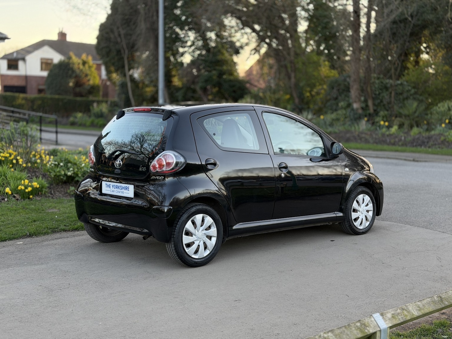 Used Toyota AYGO 2013 for sale - 77931244: Photo 9