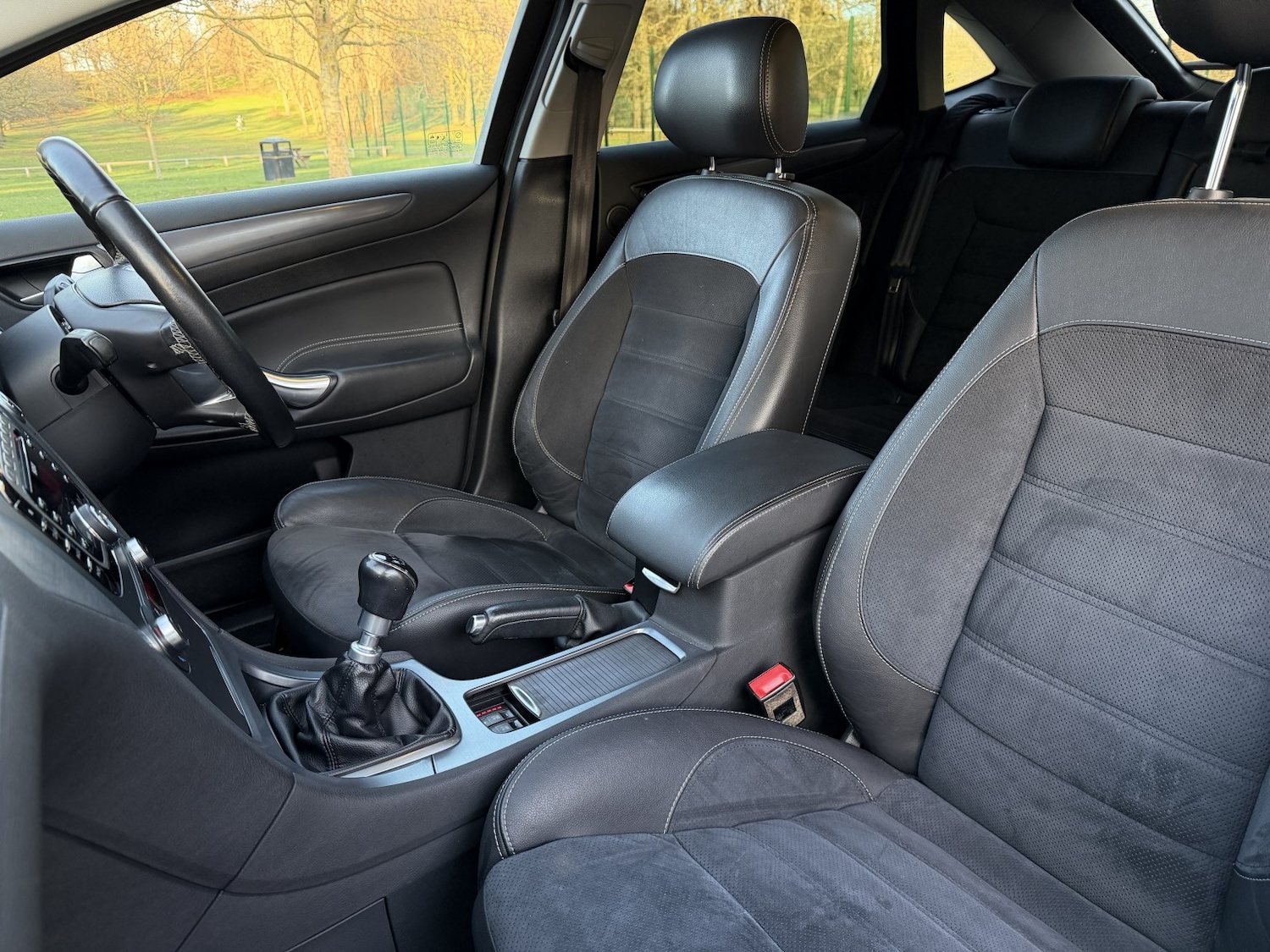 Used Ford Mondeo 2012 for sale - 77166148: Photo 14