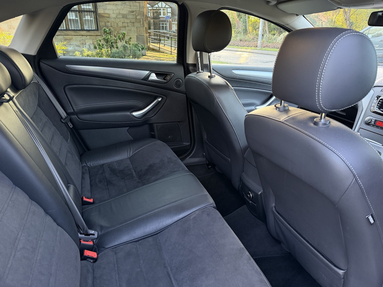 Used Ford Mondeo 2012 for sale - 77166148: Photo 16