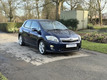 Toyota Auris feature image