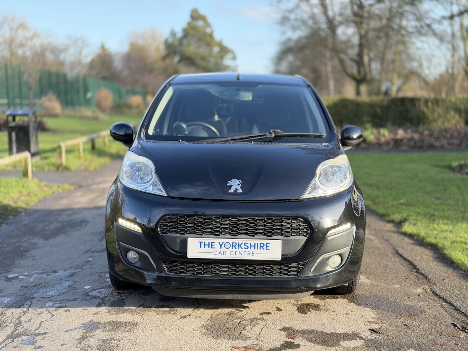 Used Peugeot 107 2013 for sale - 77350164: Photo 2