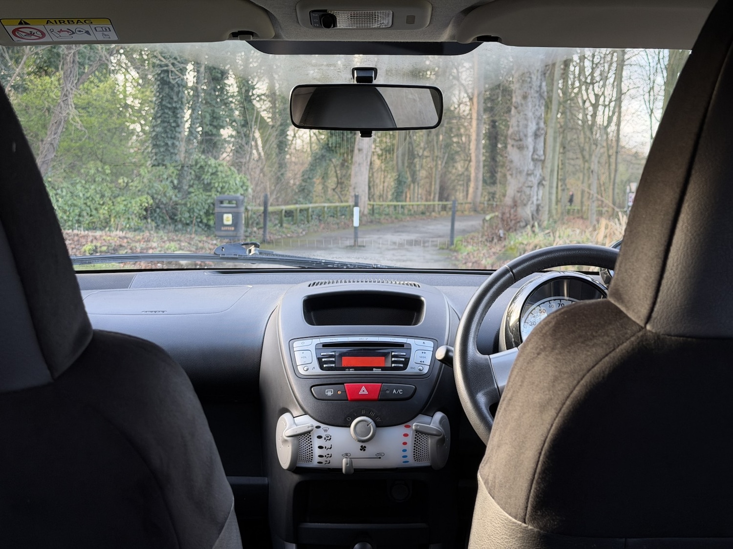 Used Peugeot 107 2013 for sale - 77350164: Photo 9