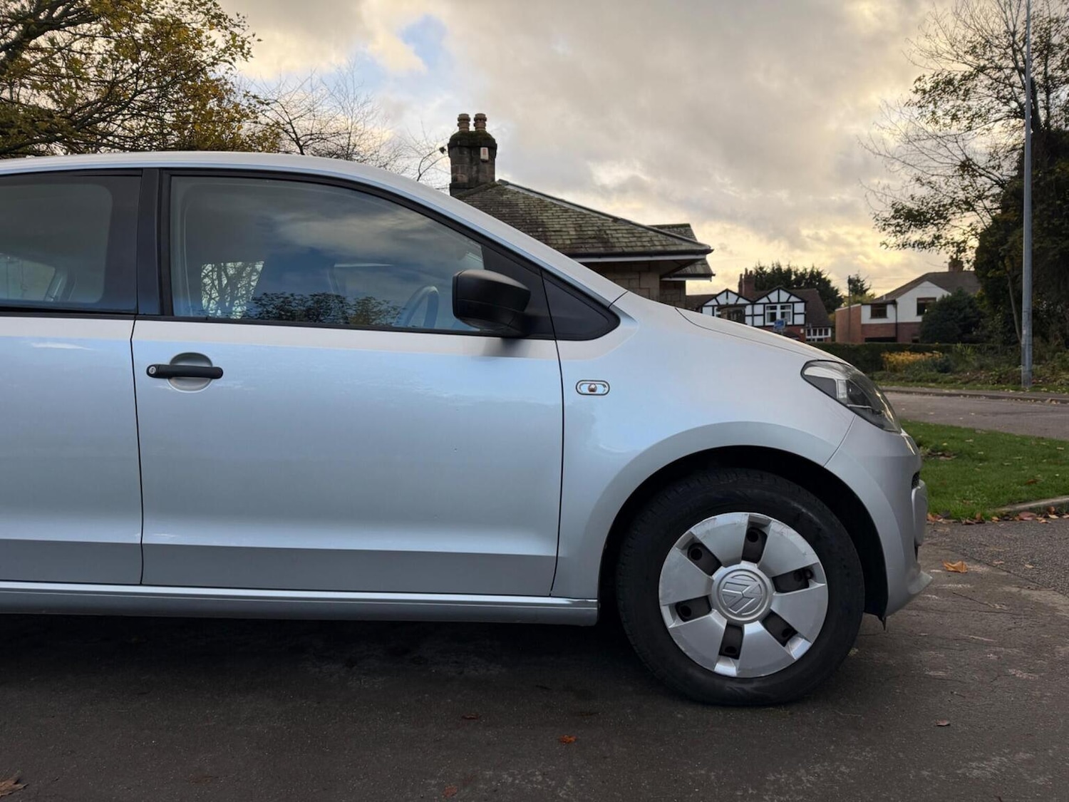 Used Volkswagen up! 2014 for sale - 76631528: Photo 12