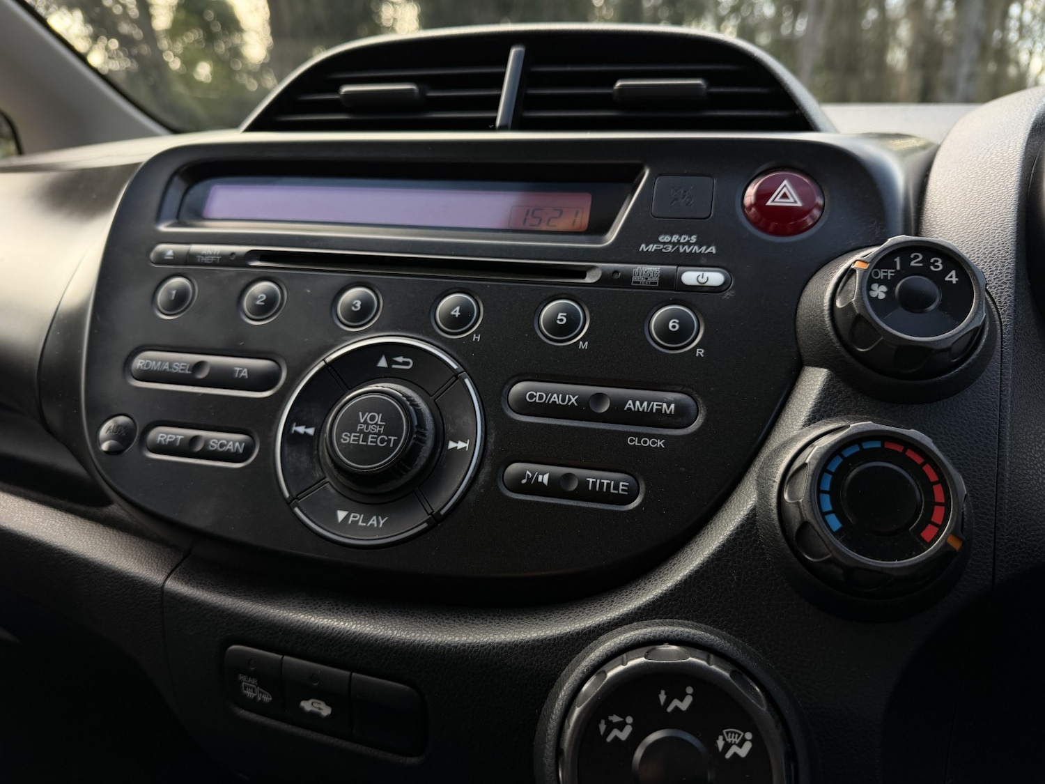 Used Honda Jazz 2013 for sale - 78048934: Photo 17