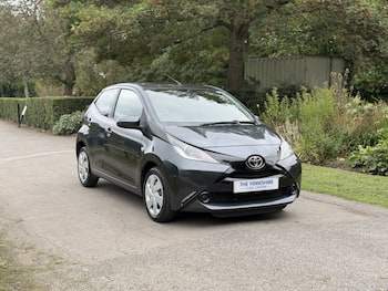 Used Toyota AYGO 2016 for sale - 79805952: Photo