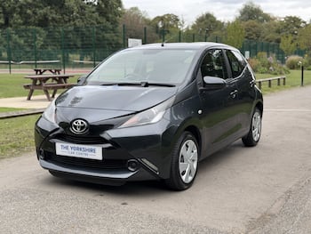 Used Toyota AYGO 2016 for sale - 79805952: Photo