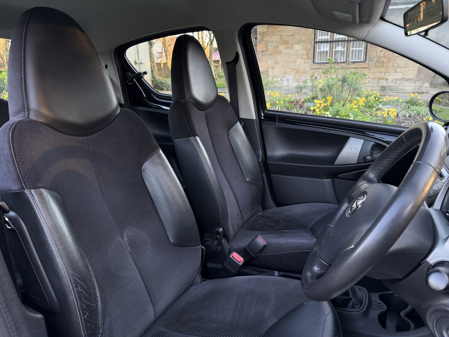 Used Toyota AYGO 2013 for sale - 78048927: Photo 14