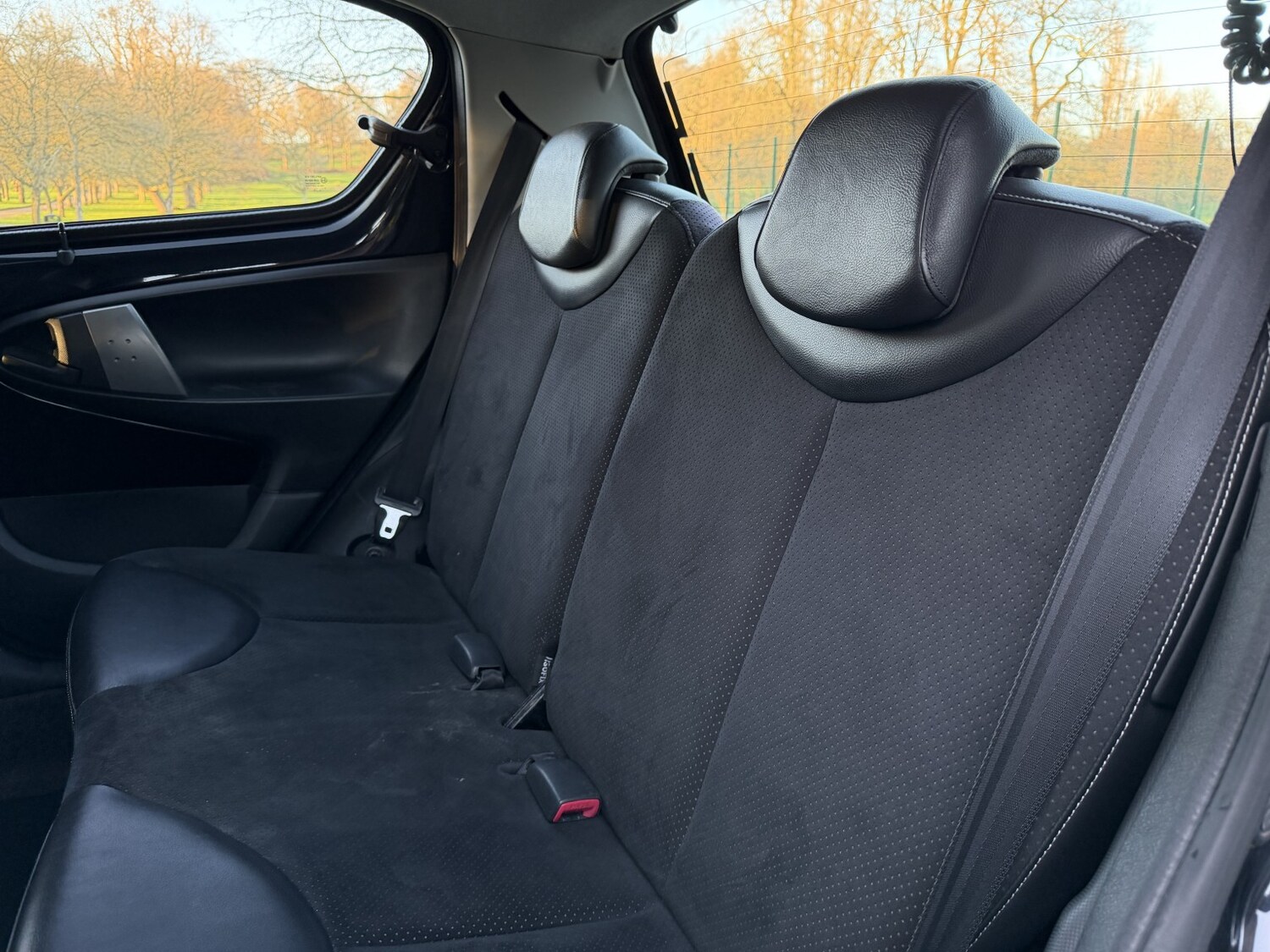 Used Toyota AYGO 2013 for sale - 78048927: Photo 15