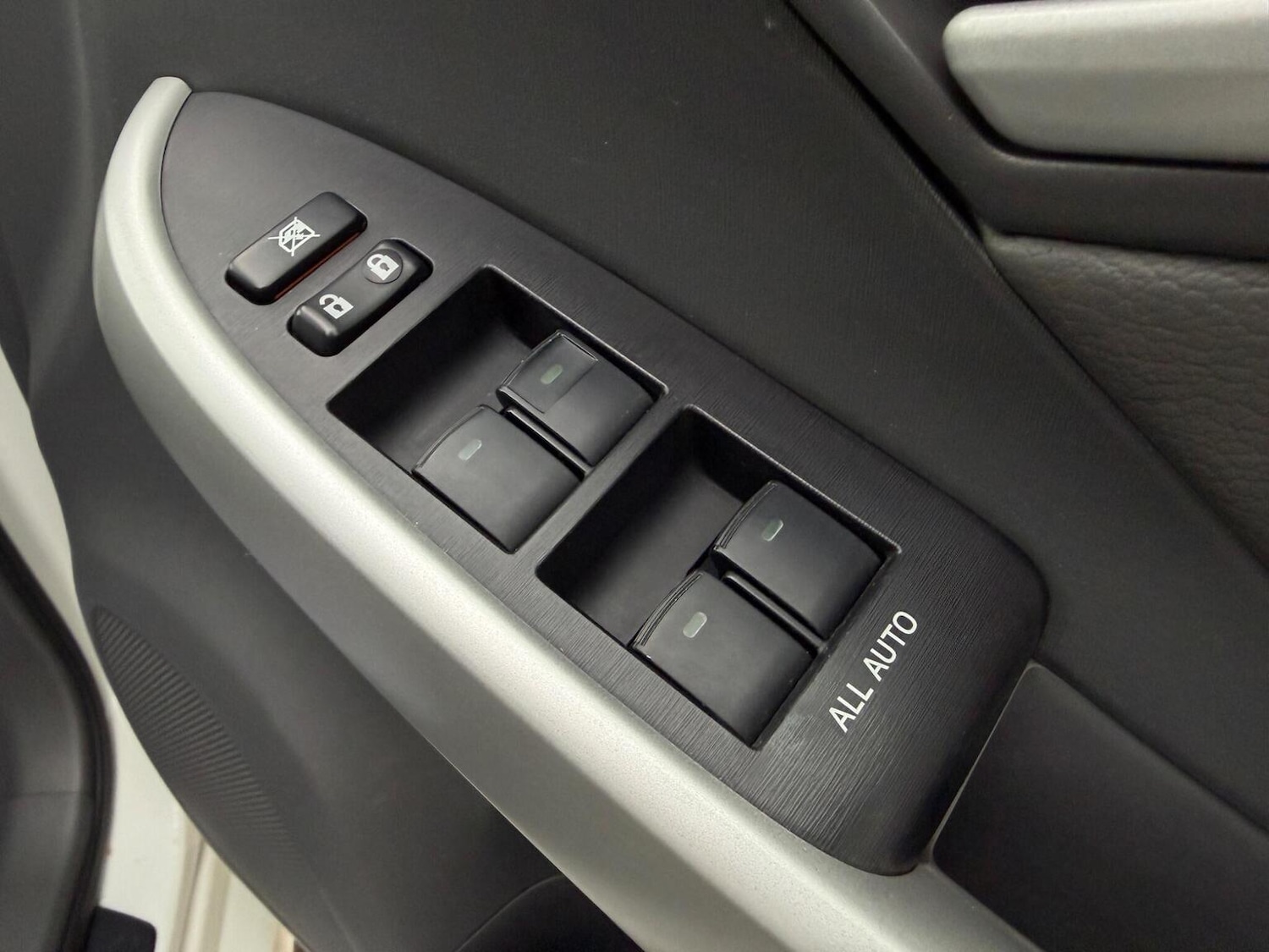 Used Toyota Prius 2009 for sale - 76631516: Photo 35