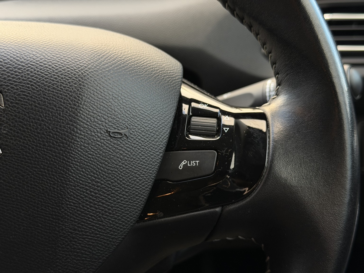 Used Peugeot 308 2016 for sale - 78048931: Photo 25