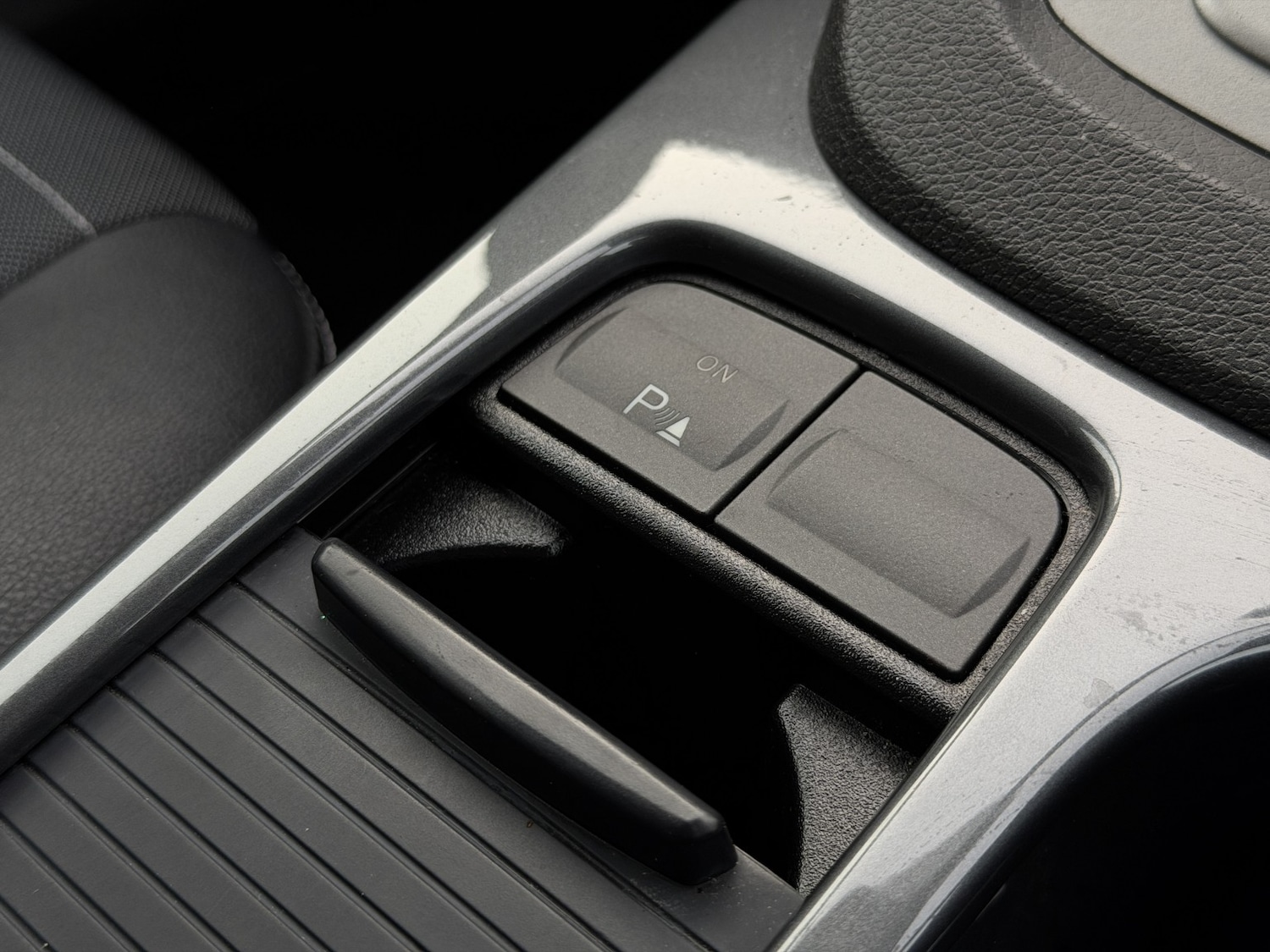 Used Ford Kuga 2012 for sale - 77564176: Photo 29