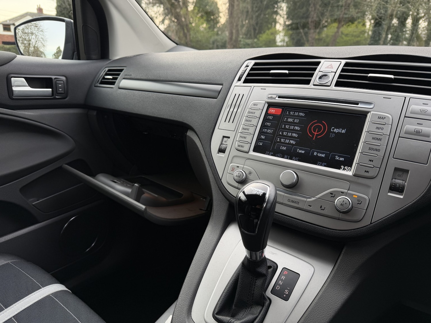 Used Ford Kuga 2012 for sale - 77564176: Photo 35