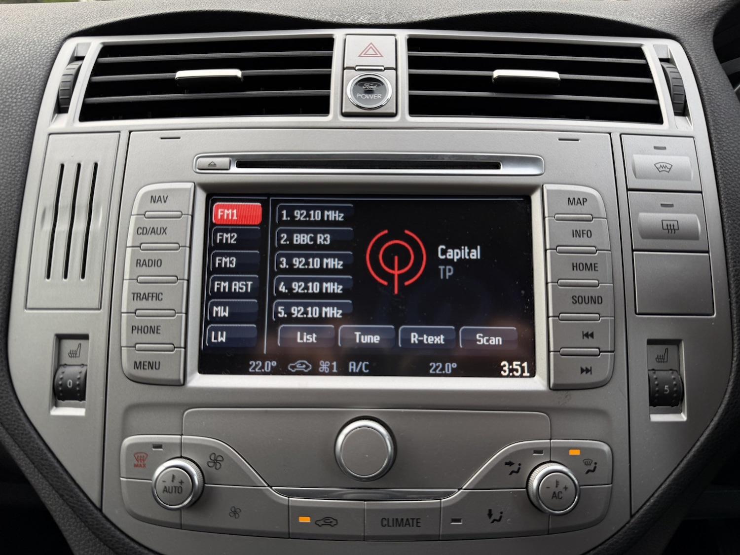 Used Ford Kuga 2012 for sale - 77564176: Photo 36