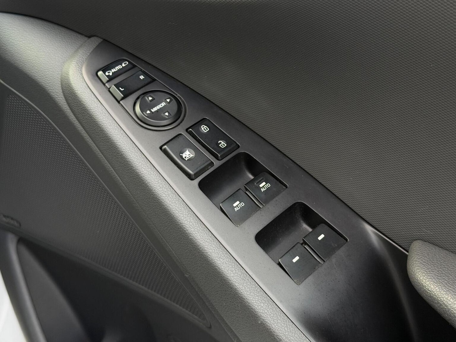 Used Hyundai IONIQ 2019 for sale - 76631615: Photo 42