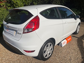 Used Ford Fiesta 2014 for sale - 78383074: Photo