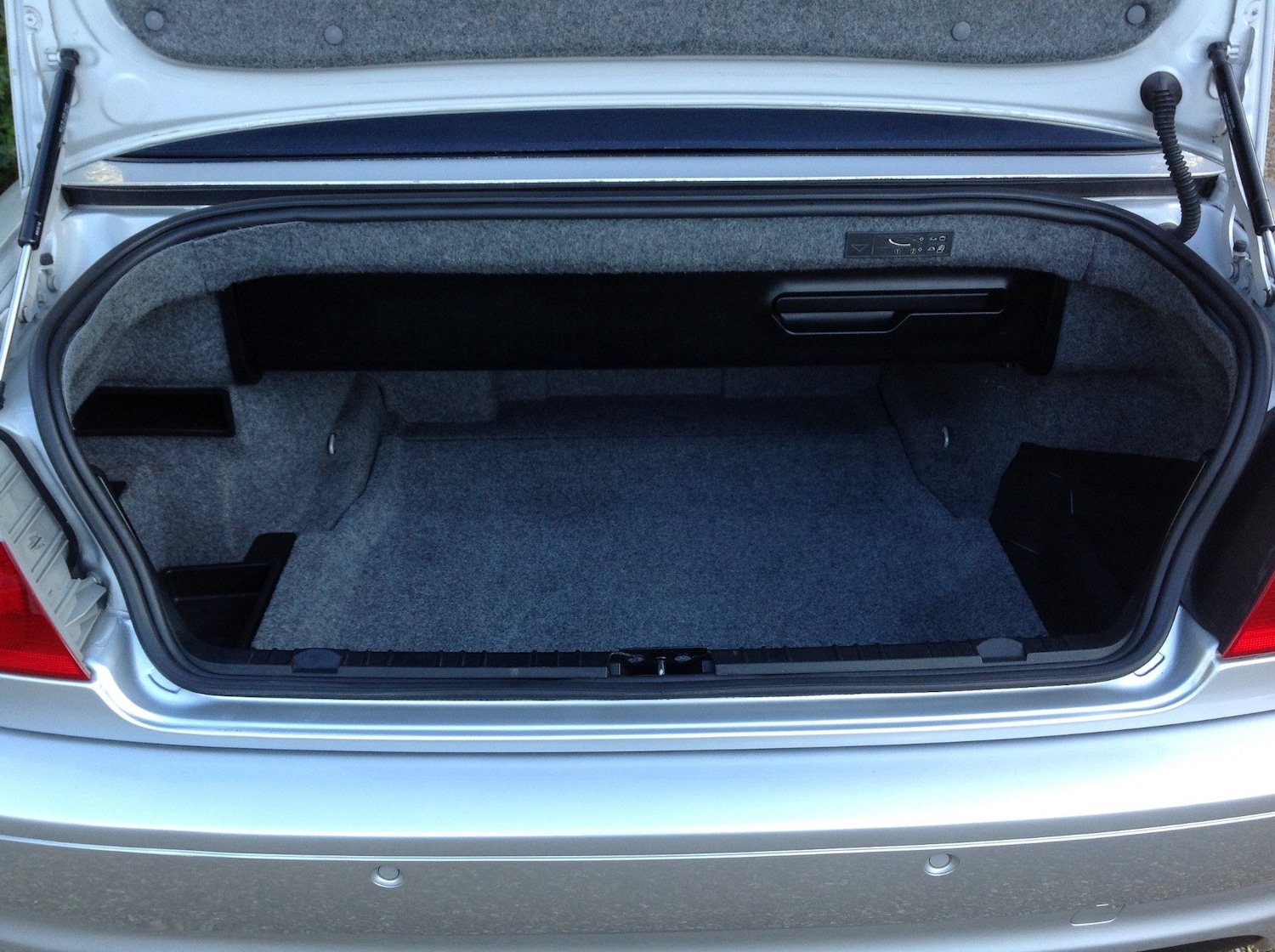 Used BMW 3 Series 2003 for sale - 77715548: Photo 13