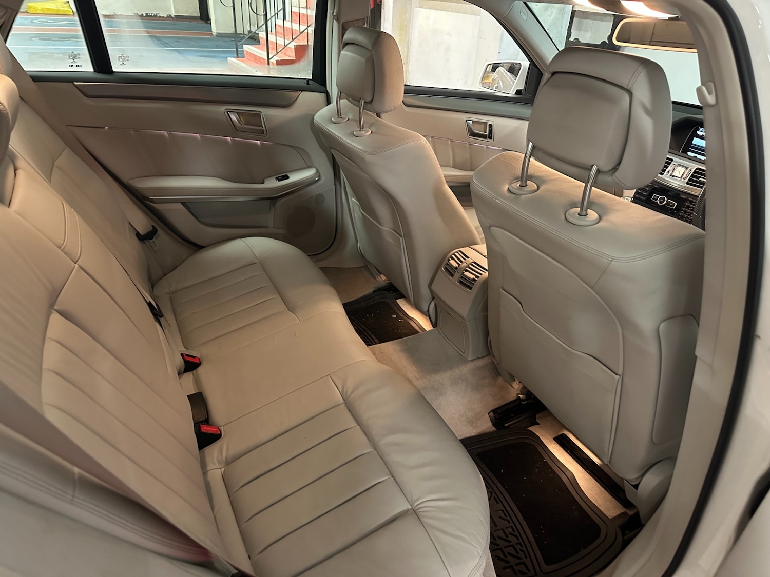 Used Mercedes-Benz E Class 2013 for sale - 77665630: Photo 13