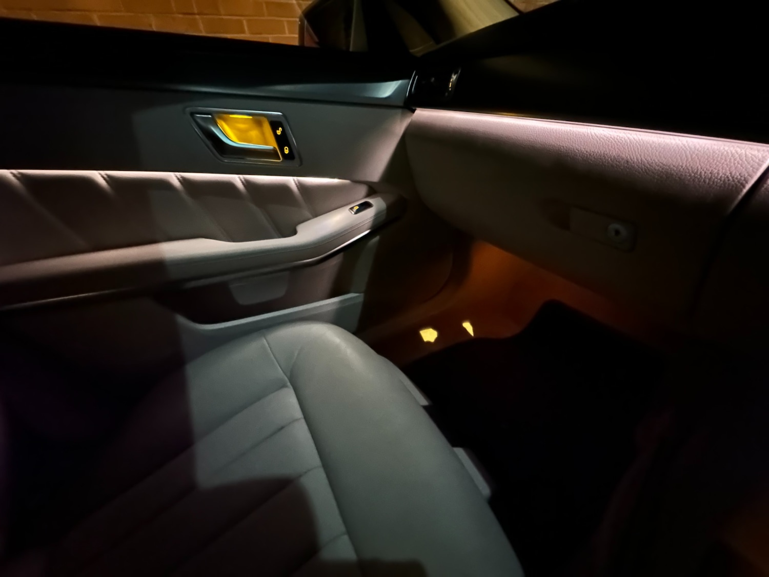 Used Mercedes-Benz E Class 2013 for sale - 77665630: Photo 26