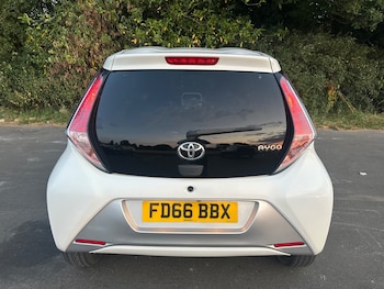 Used Toyota AYGO 2017 for sale - 79267339: Photo