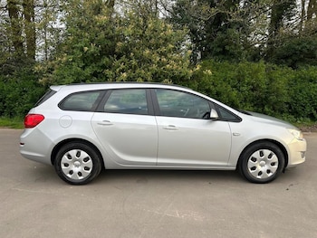 Used Vauxhall Astra 2011 for sale - 78339777: Photo