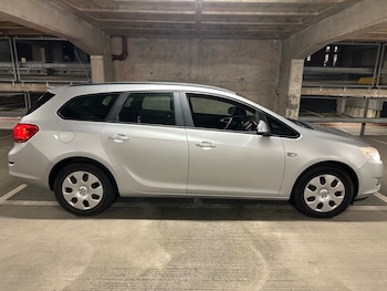 Used Vauxhall Astra 2011 for sale - 78297399: Photo