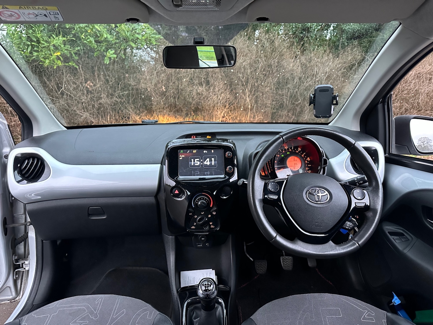 Used Toyota AYGO 2015 for sale - 78117368: Photo 11