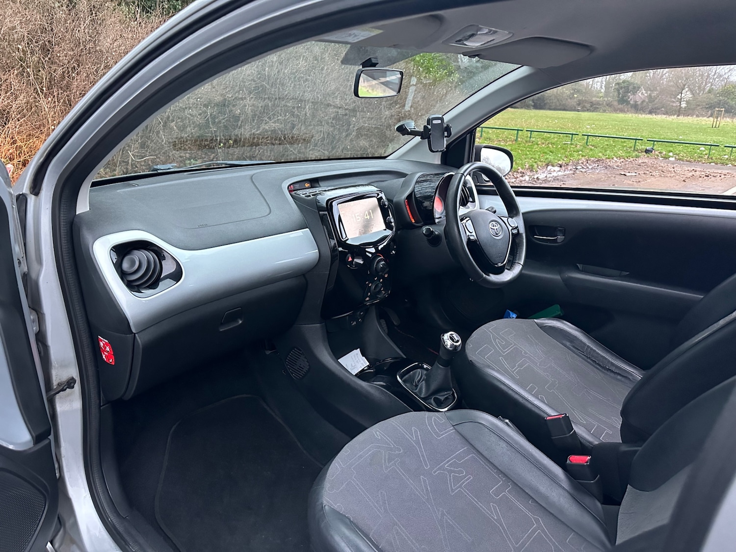 Used Toyota AYGO 2015 for sale - 78117368: Photo 12