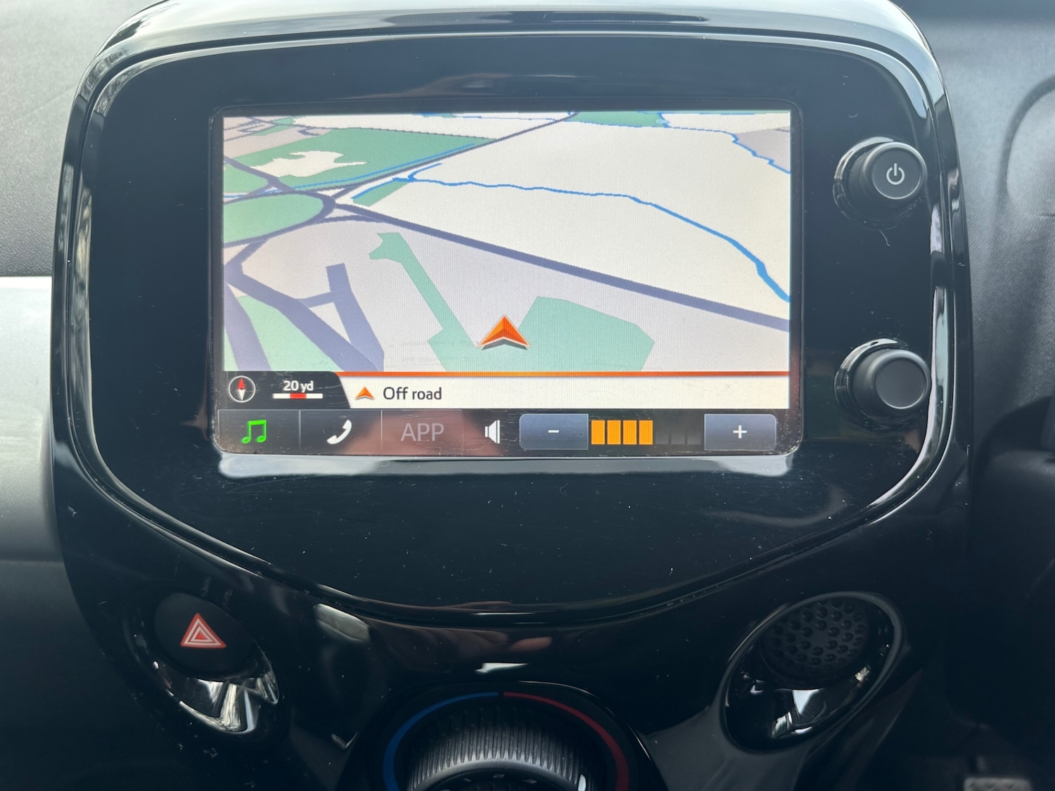 Used Toyota AYGO 2015 for sale - 78117368: Photo 21