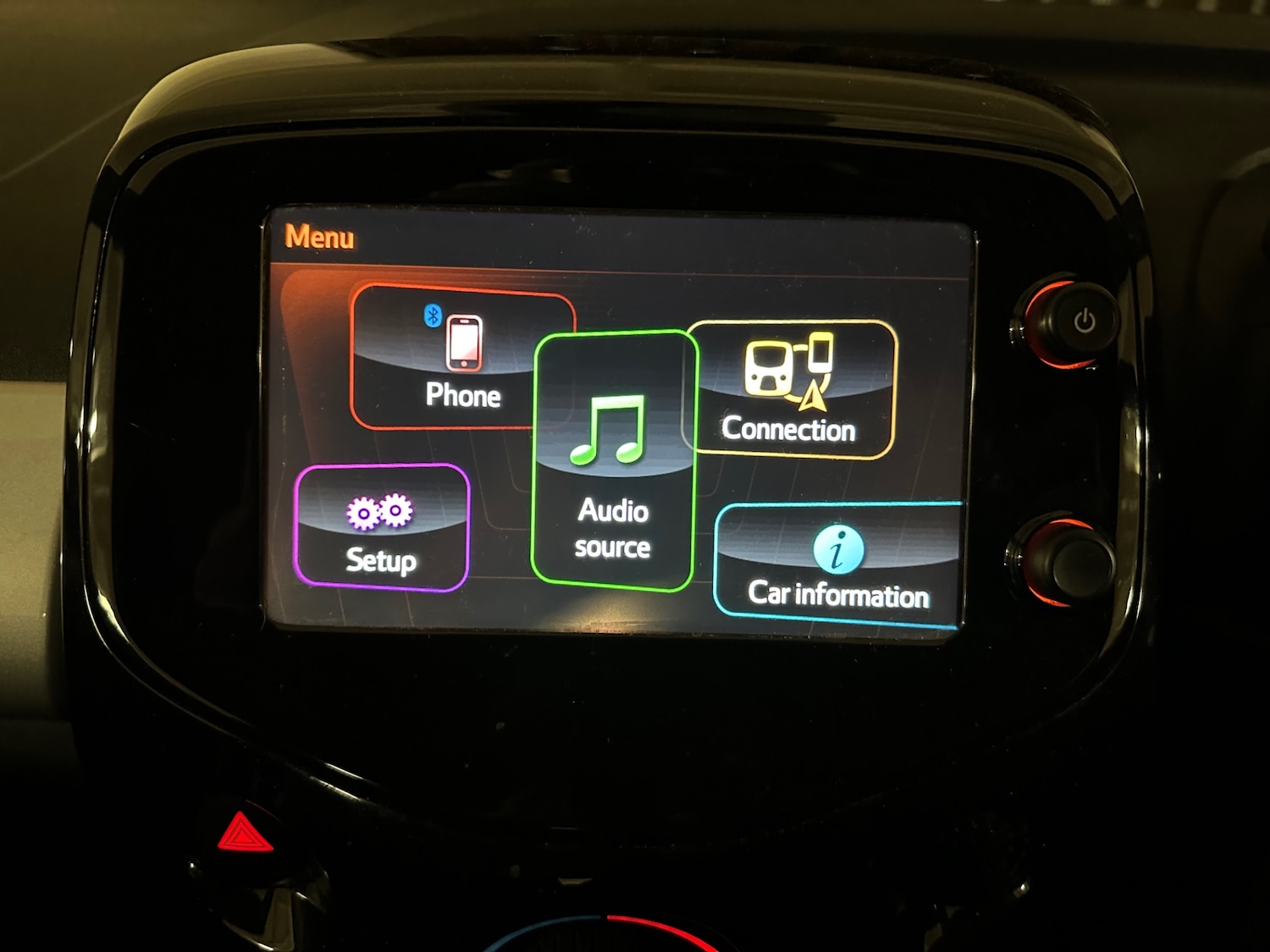 Used Toyota AYGO 2015 for sale - 78117368: Photo 25