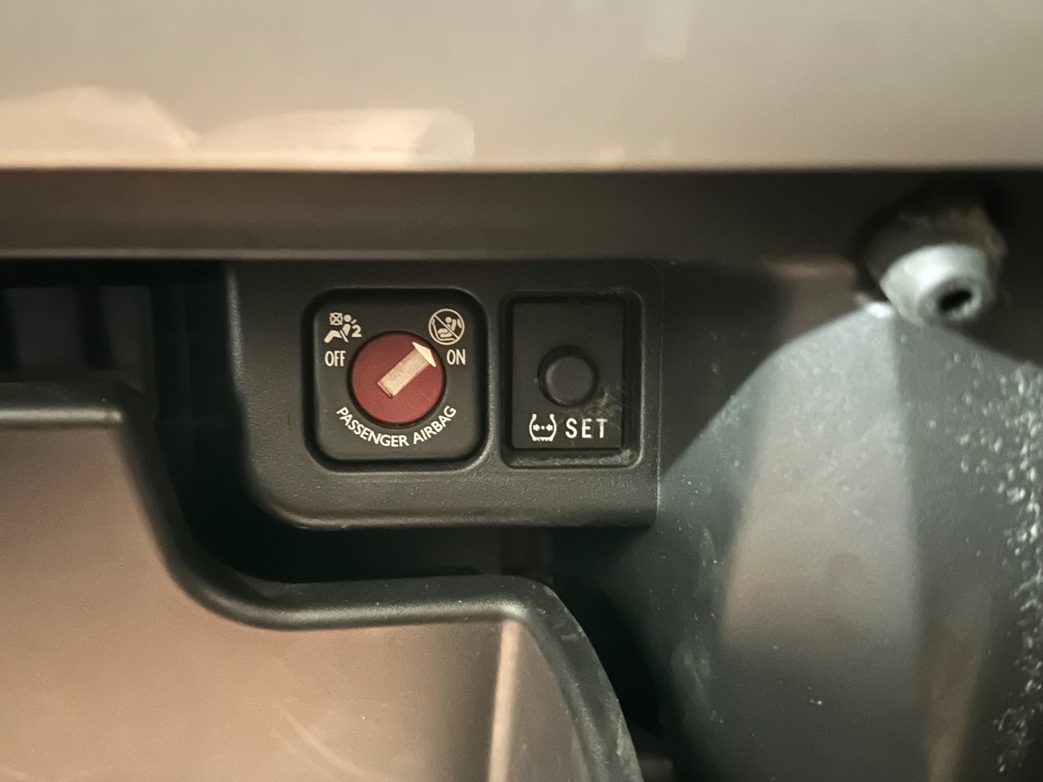 Used Toyota AYGO 2015 for sale - 78117368: Photo 30