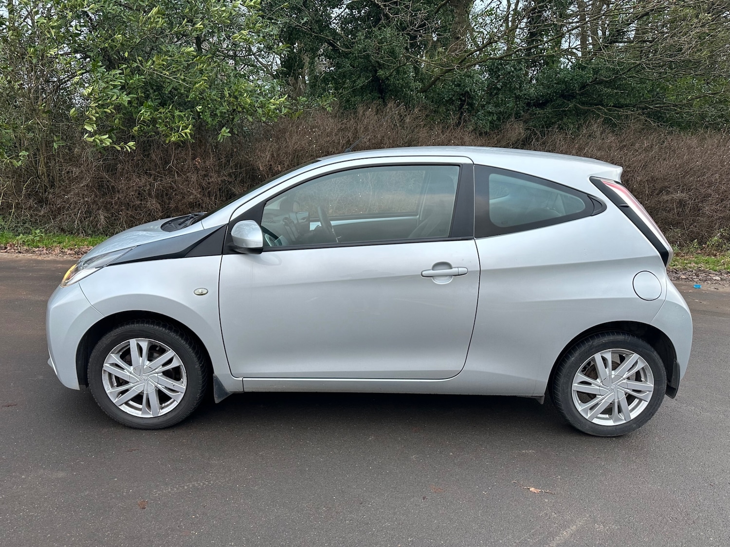 Used Toyota AYGO 2015 for sale - 78117368: Photo 6