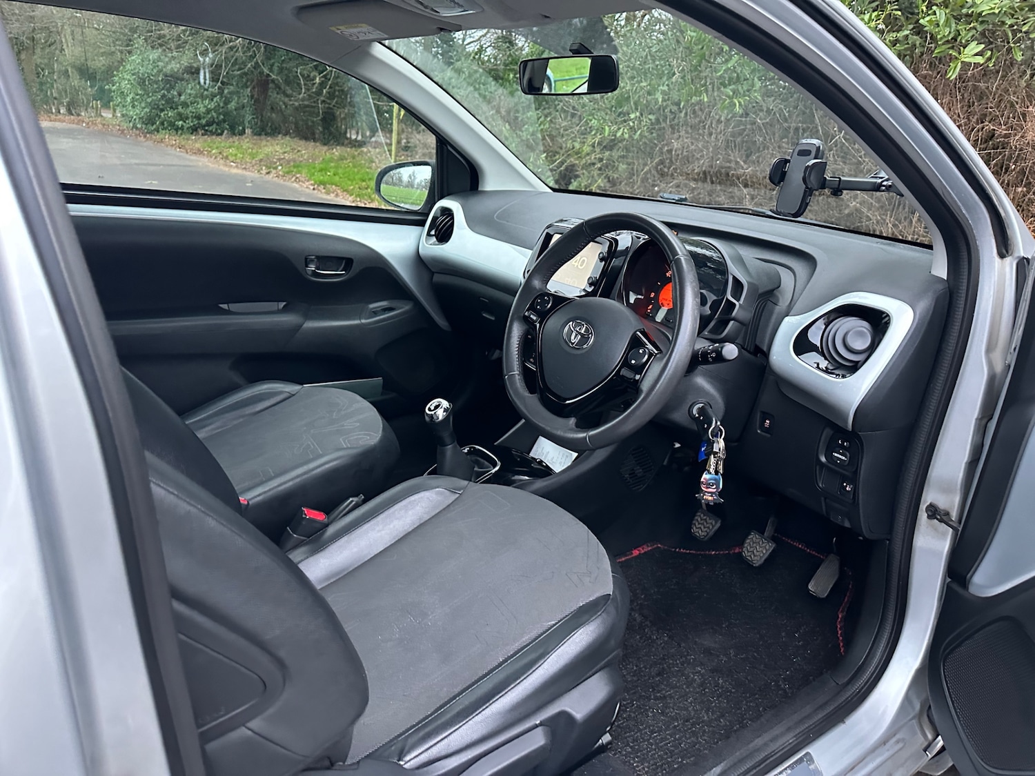 Used Toyota AYGO 2015 for sale - 78117368: Photo 8