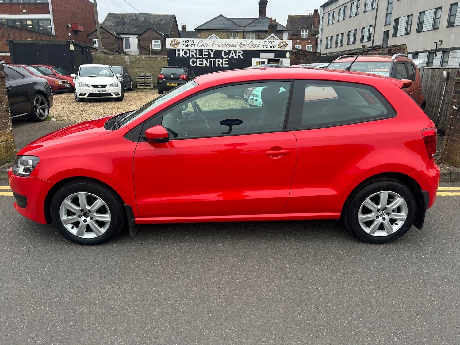 Used Volkswagen Polo 2010 for sale - 77379268: Photo 3