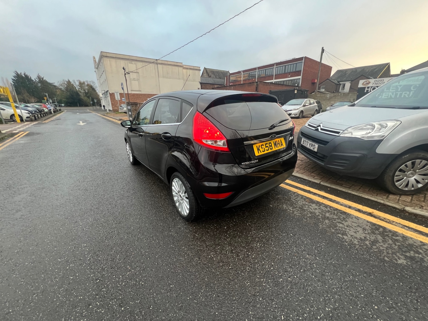 Used Ford Fiesta 2009 for sale - 76589208: Photo 4